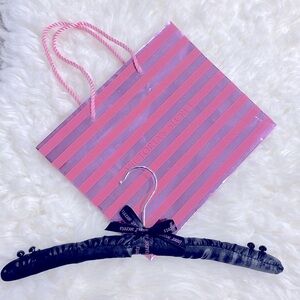 Vintage Victoria’s Secret Padded Black Hanger & Reusable Shopping Bag - Bundle !